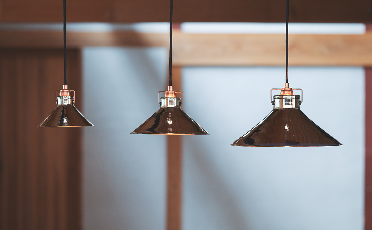 ピーターアイビー　　びん　大 Conical Pendant Light XL-Mirror