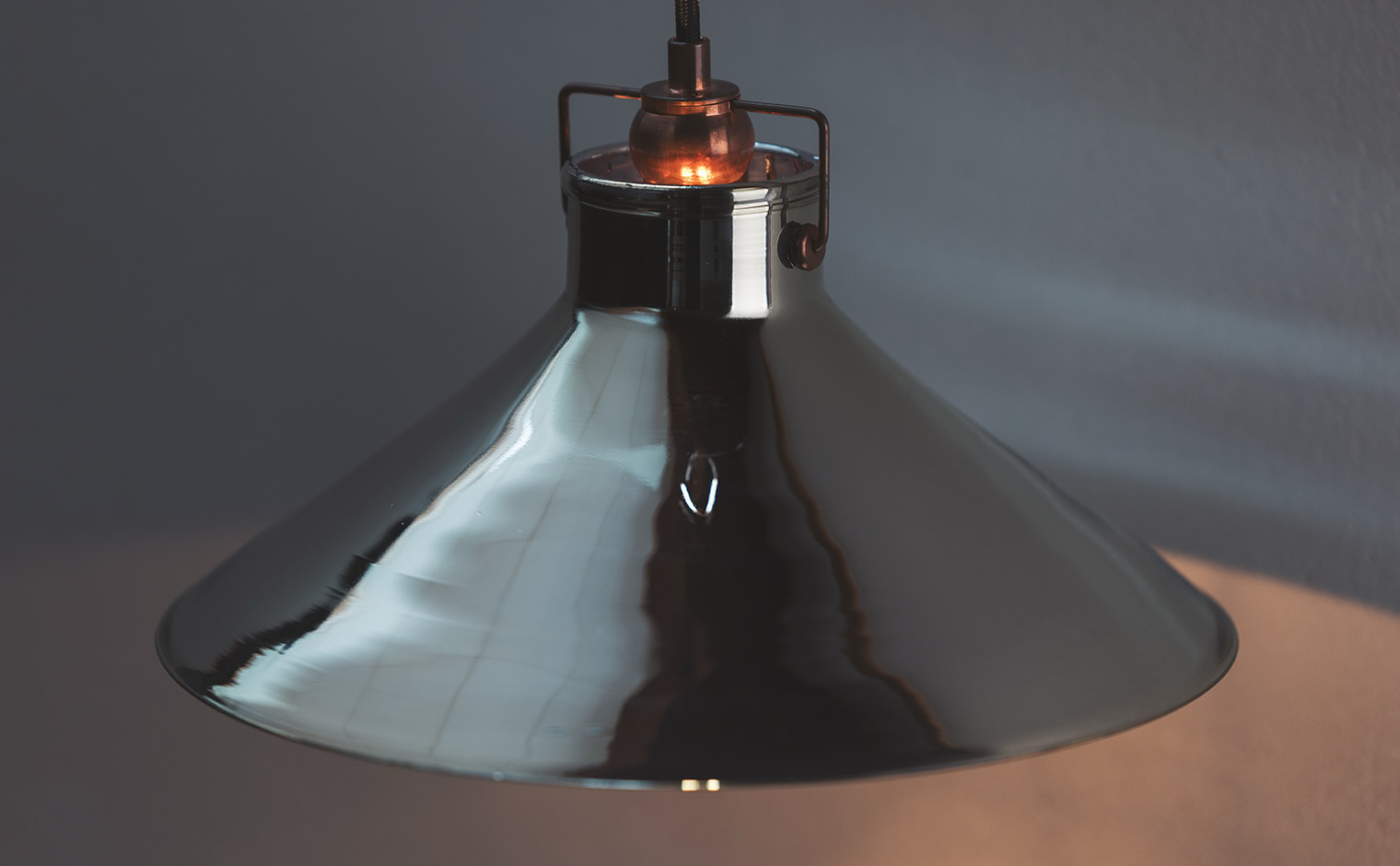 ピーターアイビー　　びん　大 LIGHT CAPSULE｜COLLECTION｜51% 五割一分｜富山・東京 建築